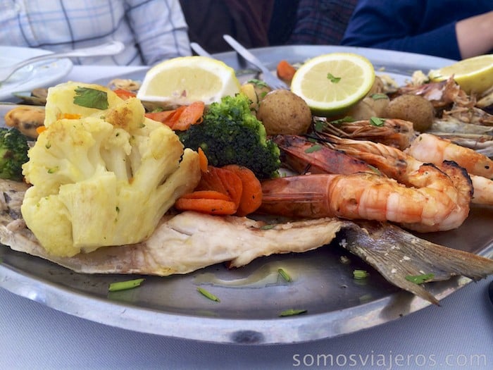 Gastronomía portuguesa en el restaurante mar do Inferno