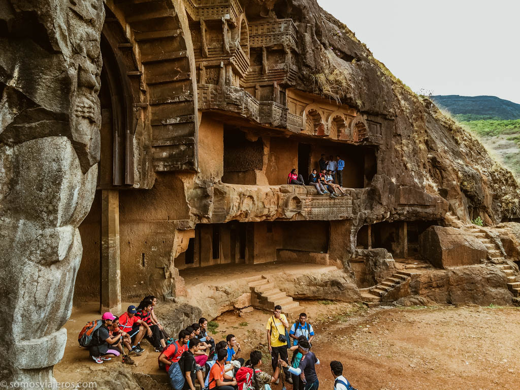 Cuevas de Bhaja. Viajar a India