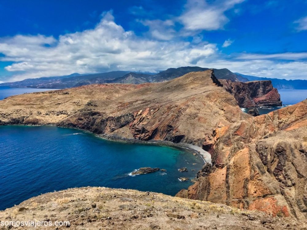 camino entre islotes en punta San Lorenzo